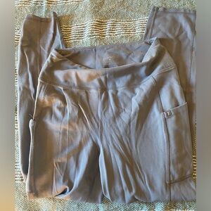 Jaanuu yoga scrub pant medium gray